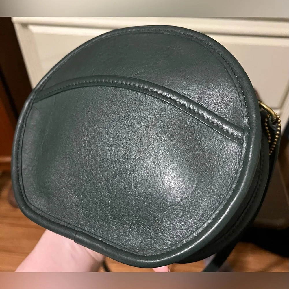 Green Vintage Coach Canteen Bag! - Picture 12 of 16